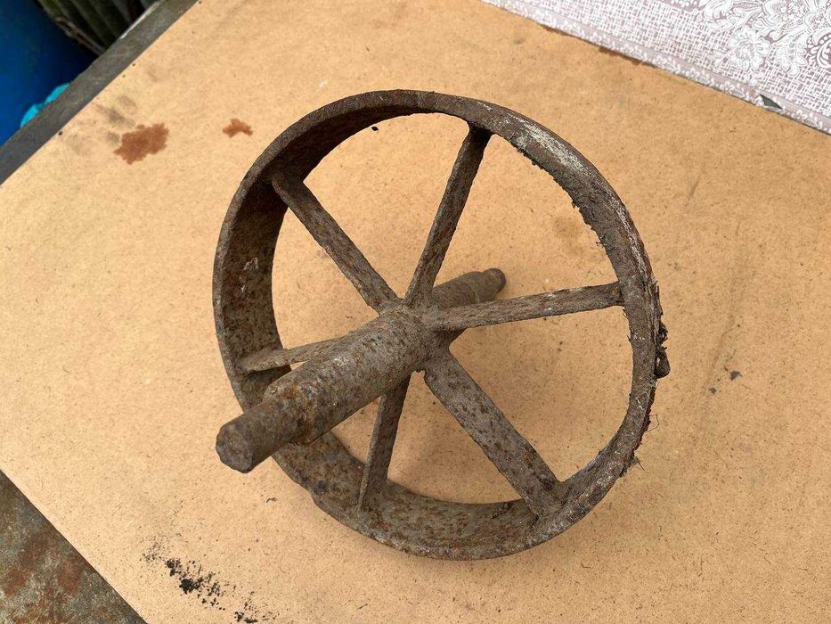 Колесо металлическое для тачки