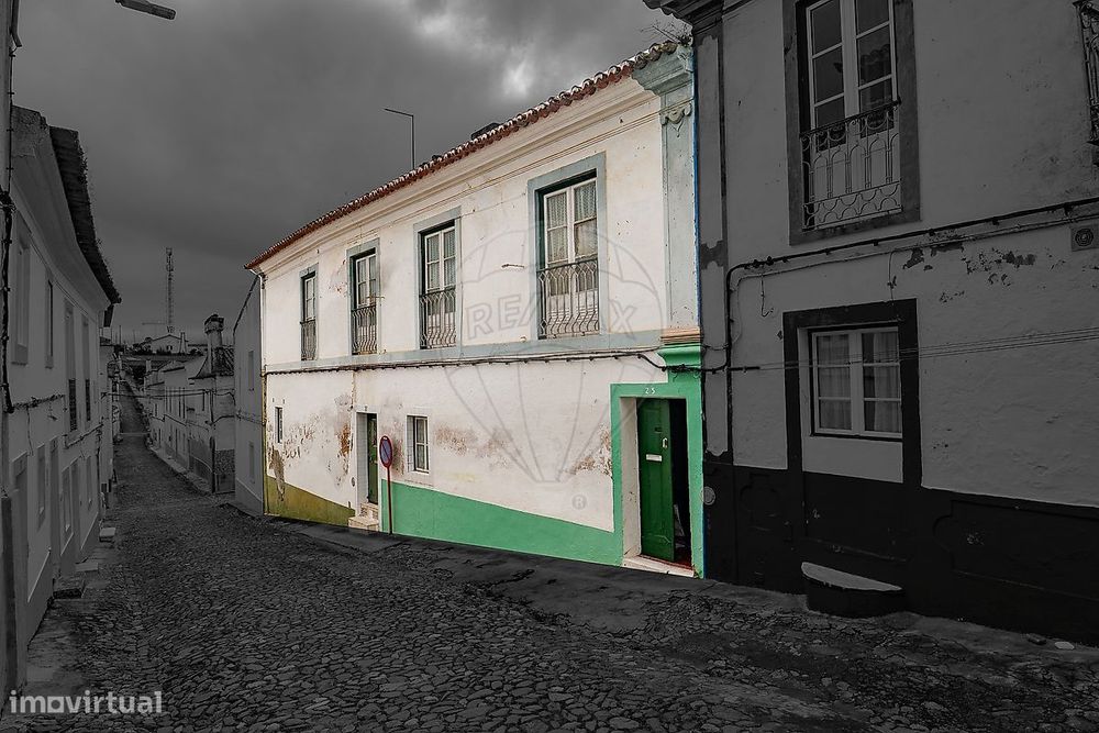 Moradia T6 para venda