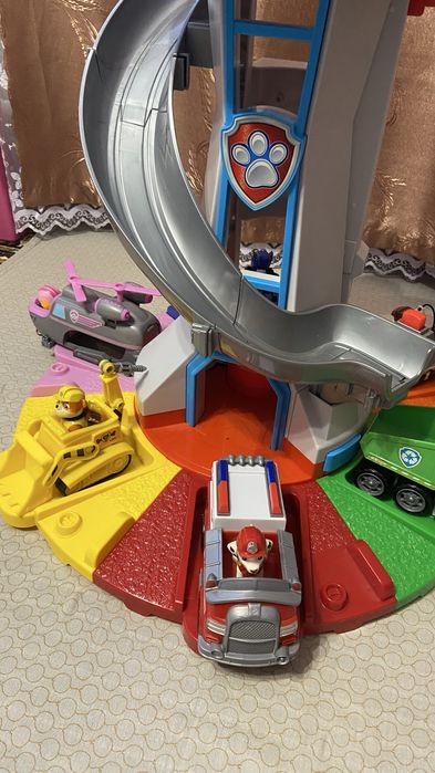 Велика база щенячего патруля оригінал Spin Master 82 см