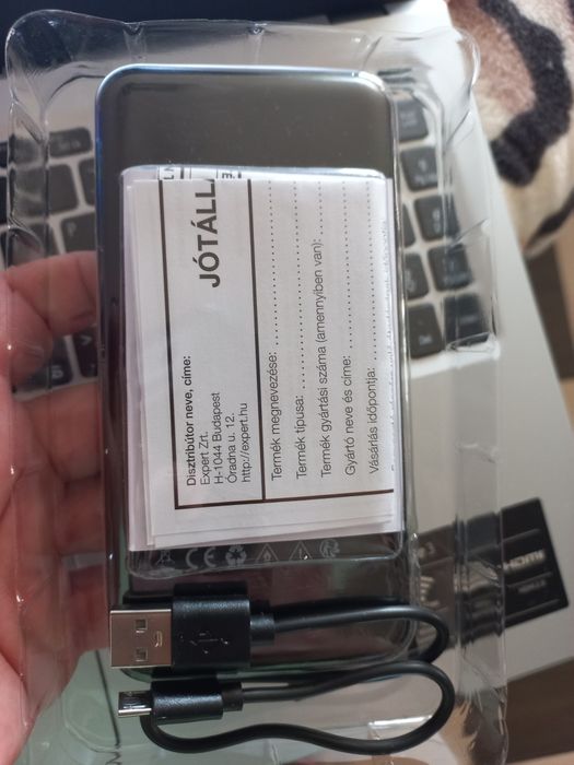 Продам новий павербанк