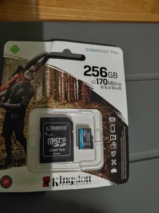 Карта пам'яті kingston canavas 256 тайвань