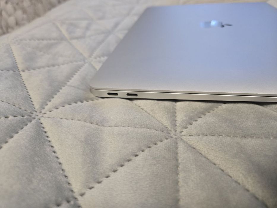 MacBook Air M1 8 1TB  Silver