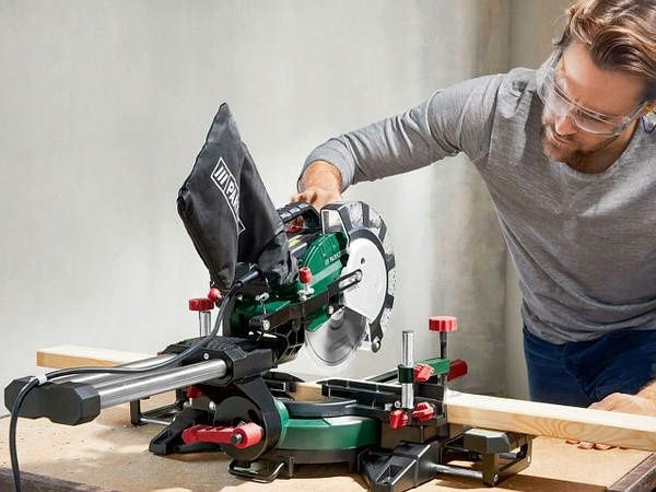 Торцювальна пила з протяжкою  PARKSIDE PZKS 2000 B 2