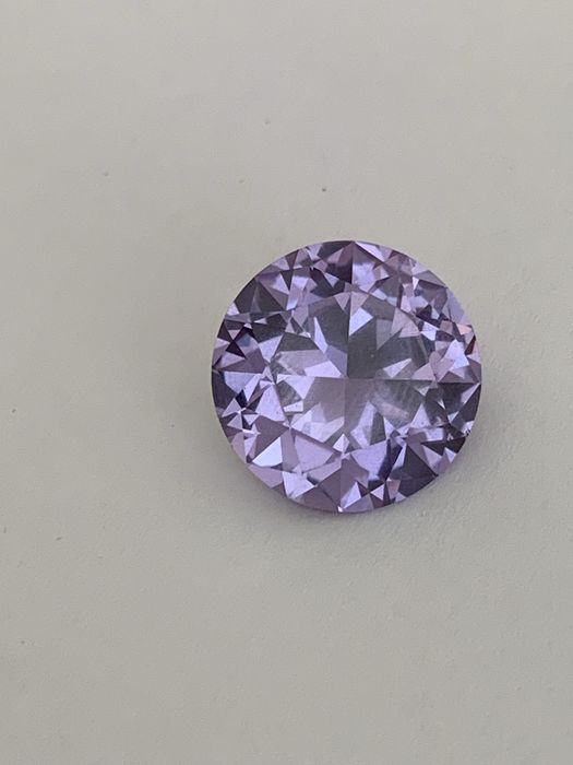 Олександрит круг 15,0 мм вагою 15,2 ct