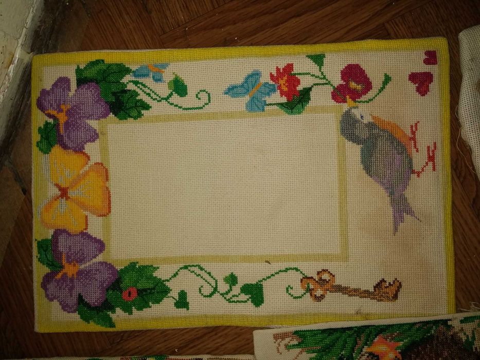 Вишивки, вышивки, 8 шт. одним лотом