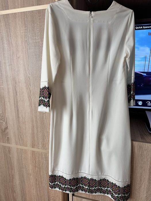 Вишиване плаття