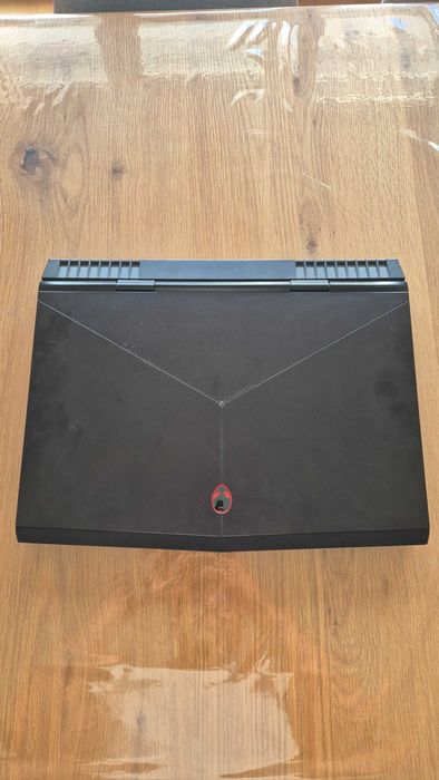 Portátil Alienware 17 R5