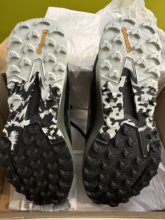 Adidas Terrex Agravic  Flow 2.0 Gore-tex