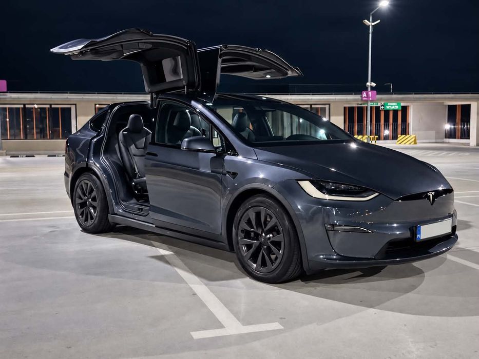 Tesla Model X