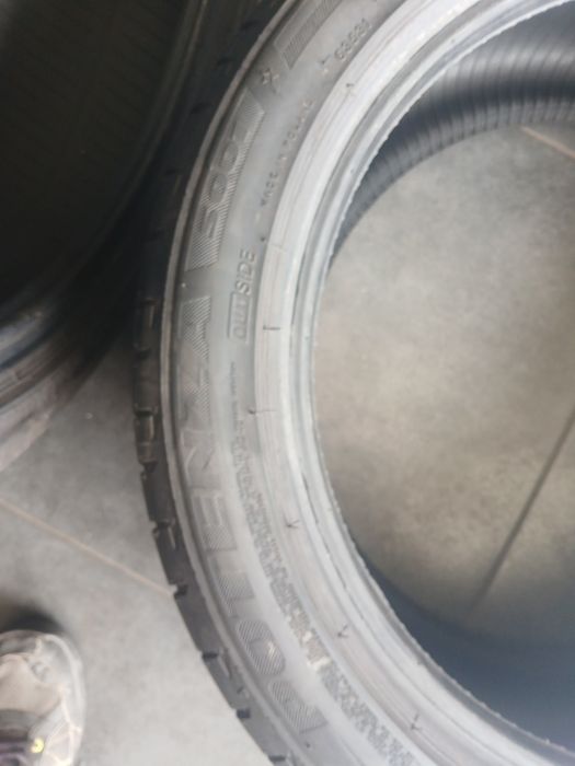 2 pneus 245 40 r17 Rft Bridgestone