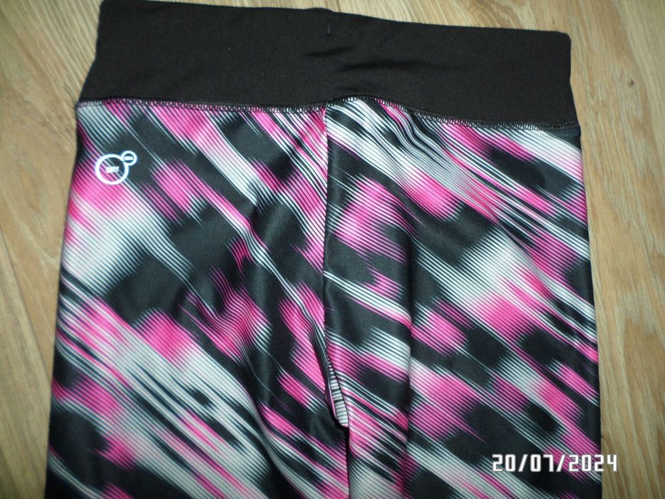 Firmowe legginsy dla dziewczynki-PUMA-15-16 lat-S