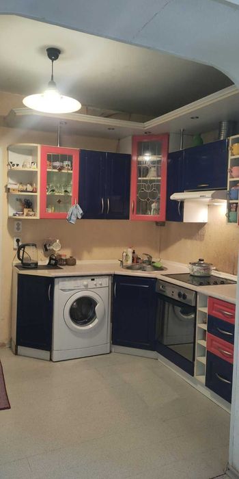 Без хазяїв.Окрема кімната,Ахматової 43. Позняки,Осокорки