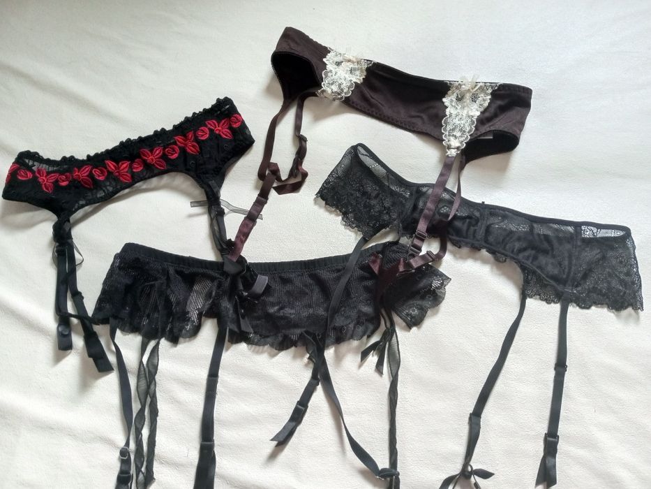 Жіноча білизна, купальники