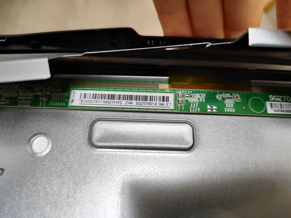 Mонитор Samsung Odyssey G3 S27AG300NI (LS24AG300NIXCI) разборка