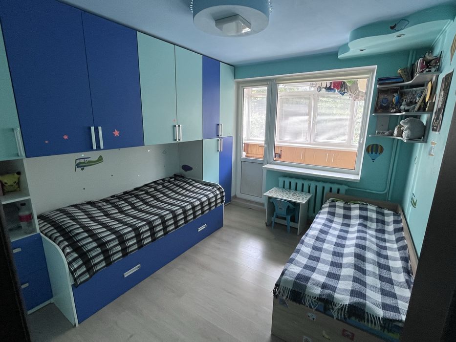Продам 3 комнатну квартиру