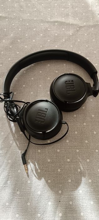 Headphones JBL com microfone NOVOS