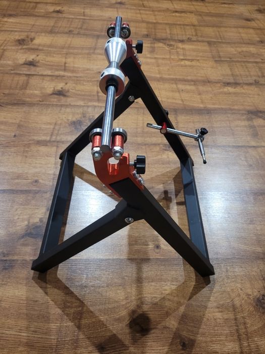 Wyważarka statyczna centrownica do kół rowerowych motocyklowych