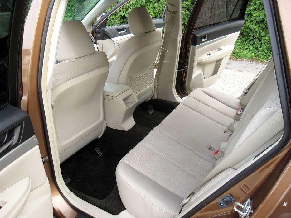 Subaru Outback      2013
