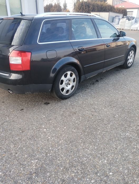 drzwi przednie tylne prawe lewe audi A4 b6 kod lak LZ9W silnik 1.8t