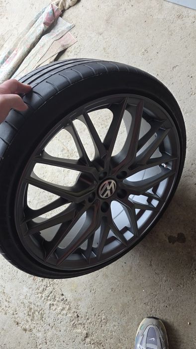 Диски з шинами 235/35 R19