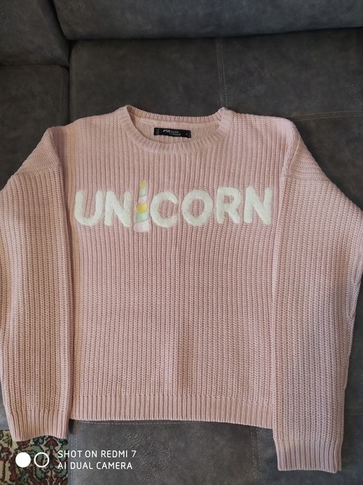 Продам кофту модну