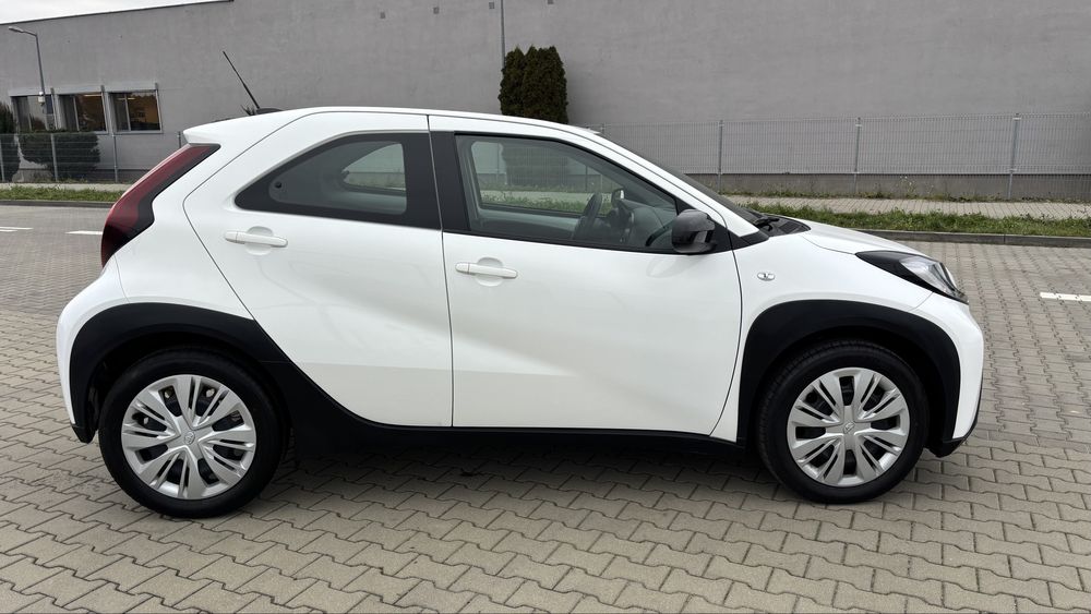 Toyota aygo x 1.0 Benzyna 4150km przebiegu ! bdb stan jak nowy Polecam