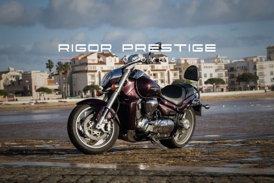 Suzuki Intruder