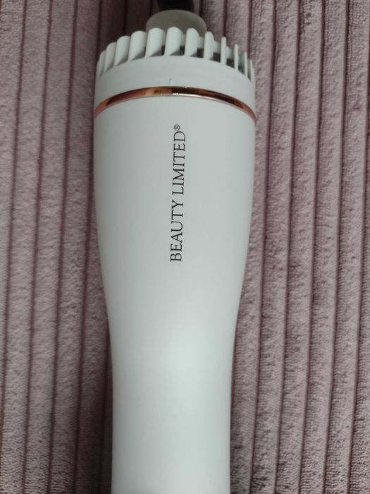 Suszarka do włosów BEAUTY LIMITED