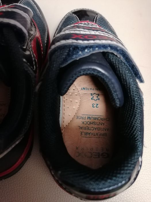 Buciki sportowe Geox roz. 23