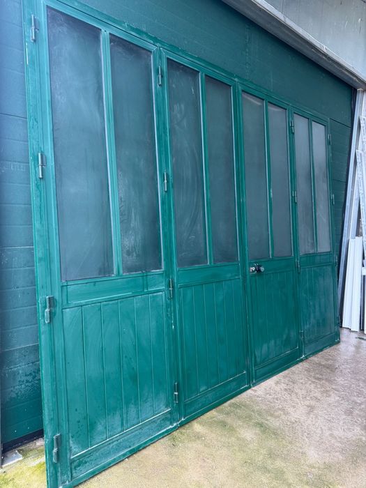 Portão alumínio 4 folhas usado em bom com 3000x2280mm altura