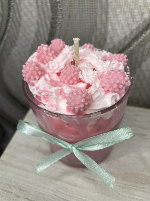 десертна арома свічка «ніжно рожева малинка» запах ванілі та манго