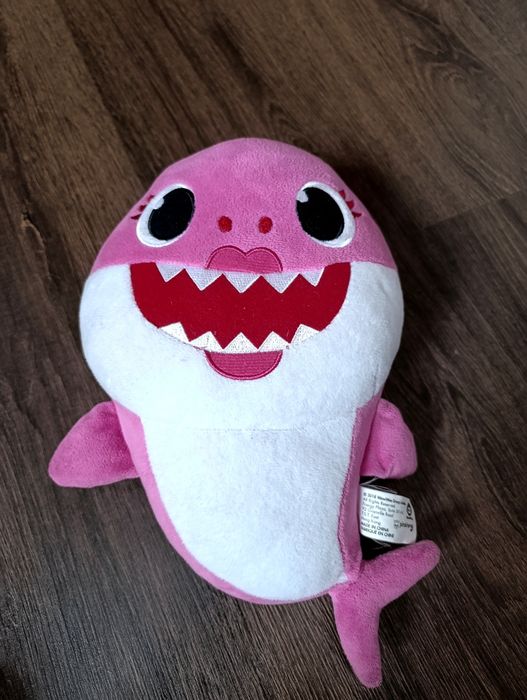 Продам м'яку іграшку Акулу Pinkfong