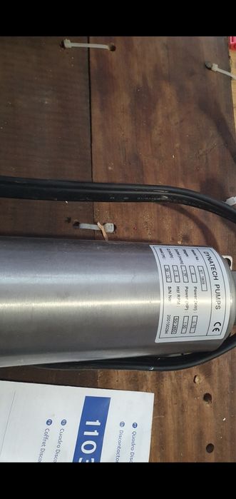 Bomba submersível Dynatech 1"1/2