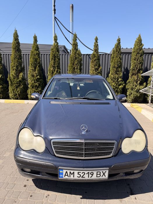 Mercedes-Benz C-Class 2001