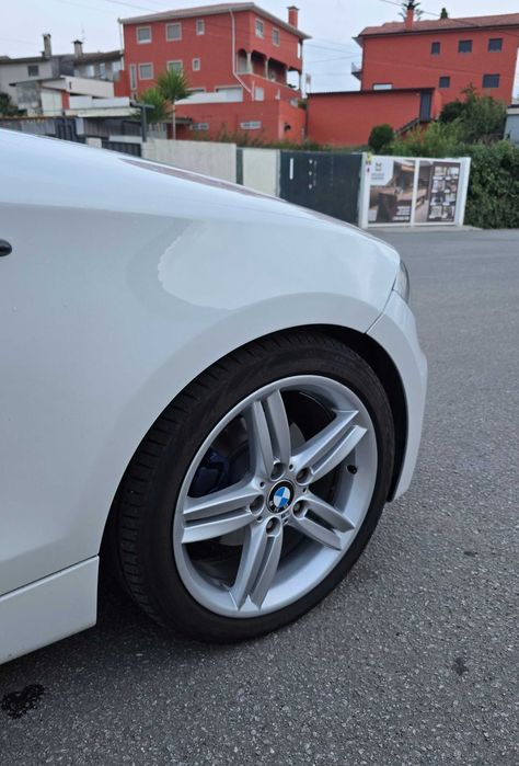 BMW 118 — fotografia 4