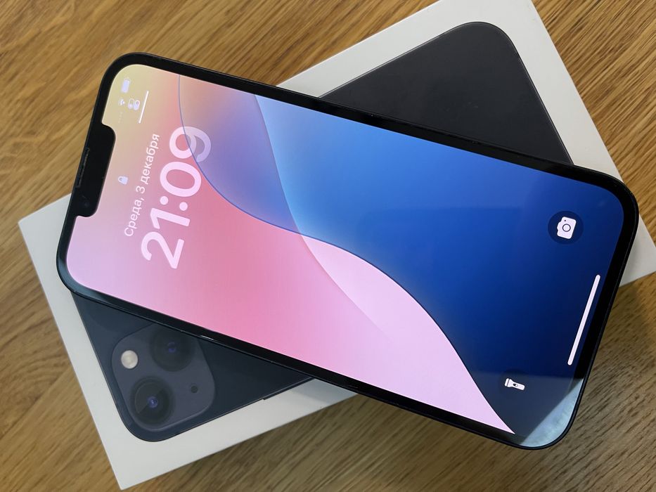 Продам iPhone 13 128 gb Midnight