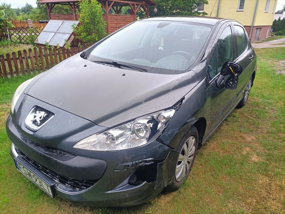 Peugeot 308 1,6VTi  uszkodzony