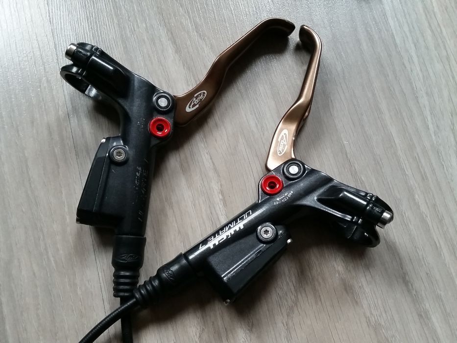 Sram Avid Juicy Ultimate 7 hamulec hydrauliczny / p+t / świeży DOT5.1