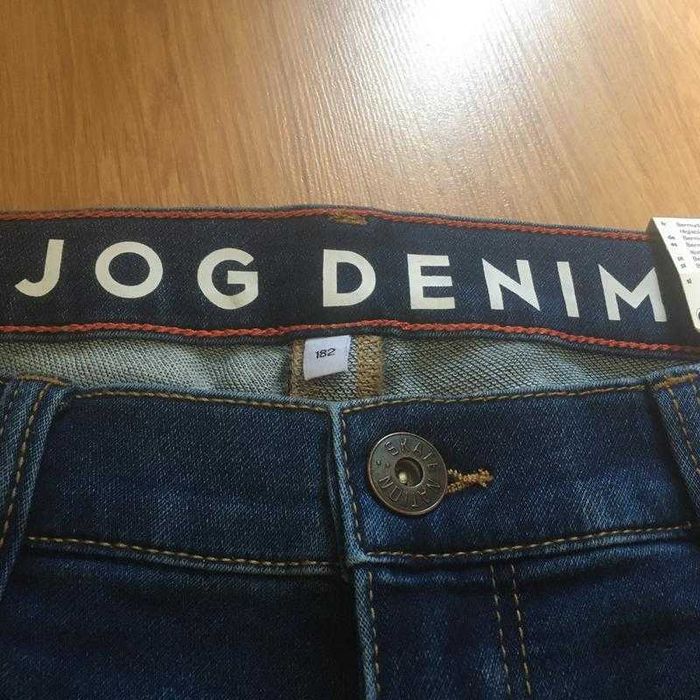 Джинсовые бермуды. Шорты