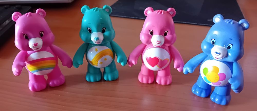 Ursinhos carinhosos-Lote 4figuras impecáveis