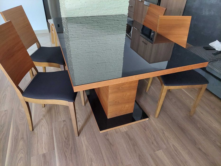 Zestaw mebli drewnianych do salonu PAGED