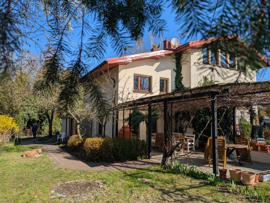 Pokój jednoosobowy, miejsce parkingowe, piękny ogród, cisza