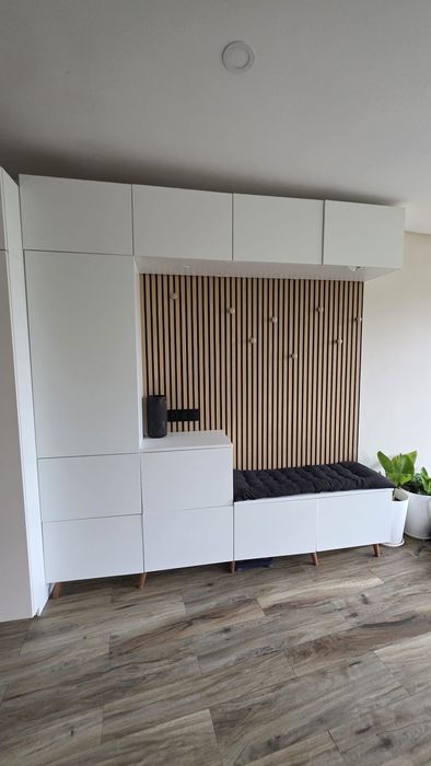 Móvel de Entrada Completo c/ Painel Ripado, Sapateira e Bengaleiro