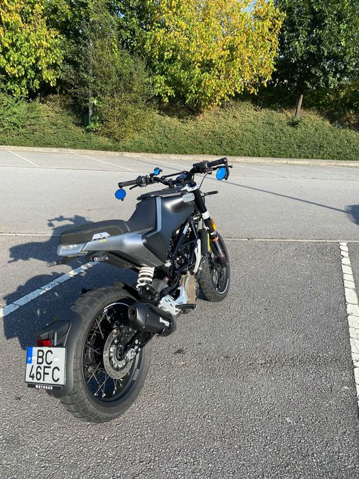 Husqvarna Svartpilen 125