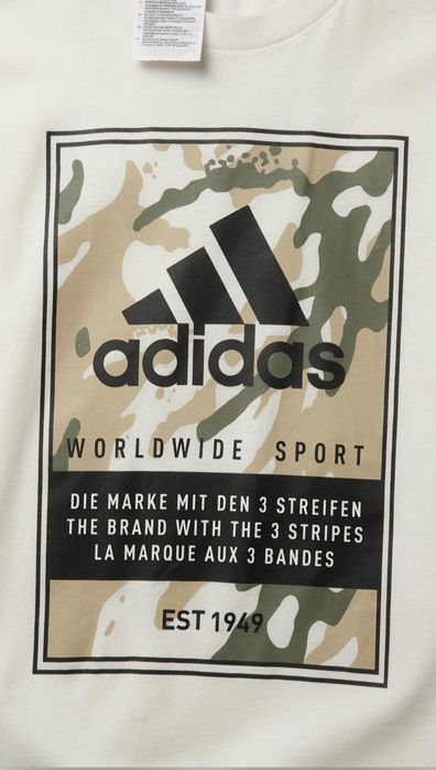 Футболка Adidas Worldwide (оригінал)