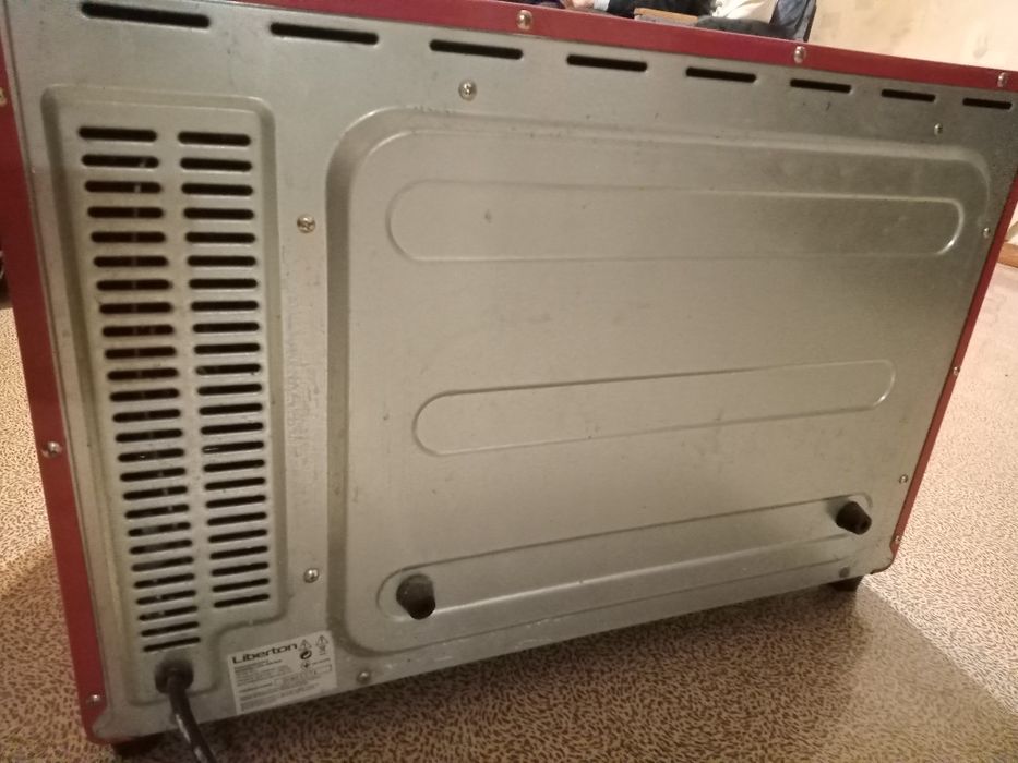 Электропечка, электродуховка liberton