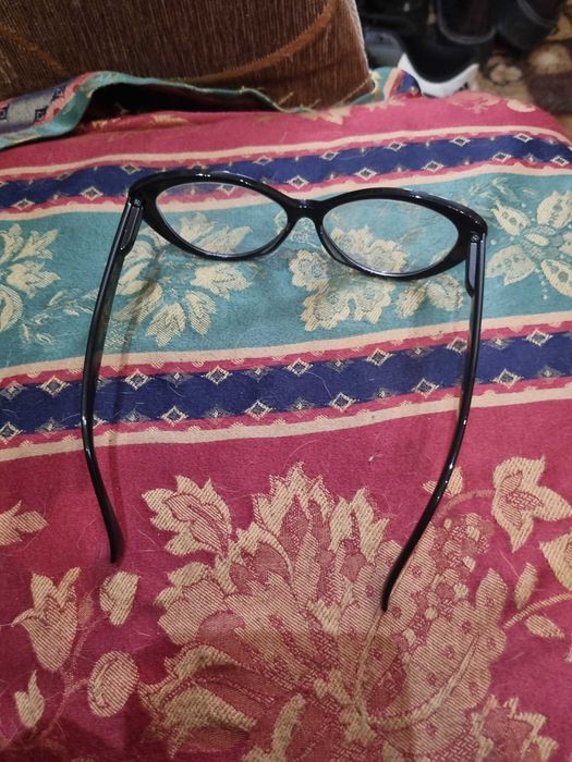 Okulary korekcyjne,  +1, Rozmiar M