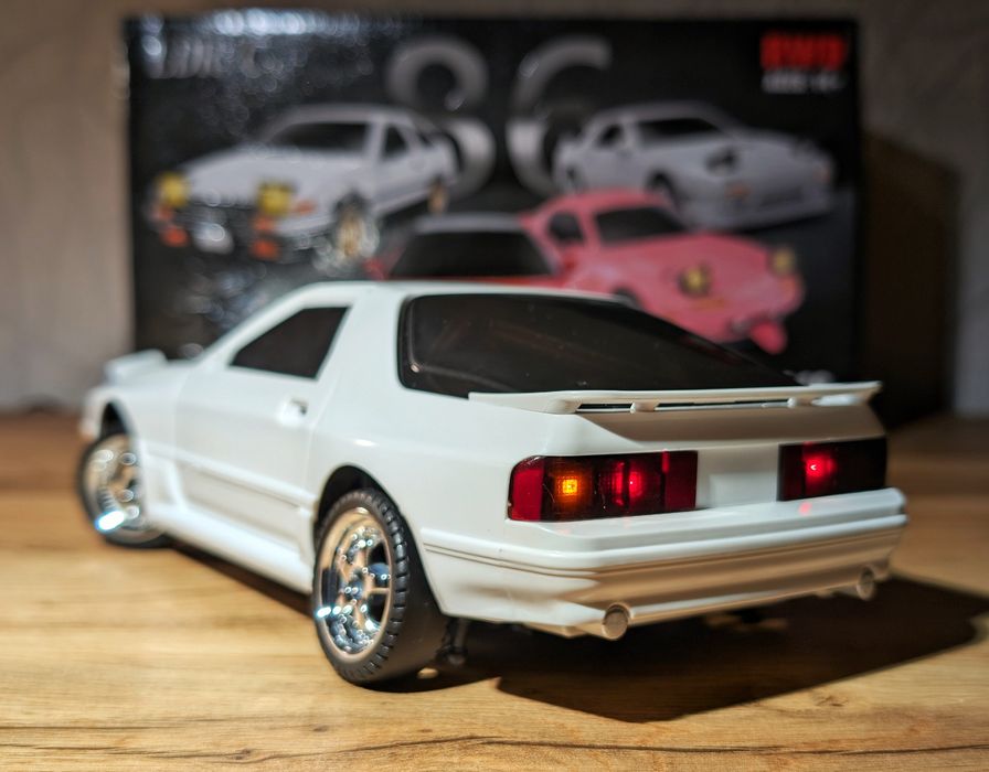 Дрифт машинка Mazda RX-7 на радіокеруванні / на радиоуправлении LD1802