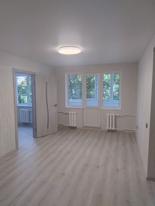 Продаж 2 кімнатна Біла Церква Центр 2 поверх.