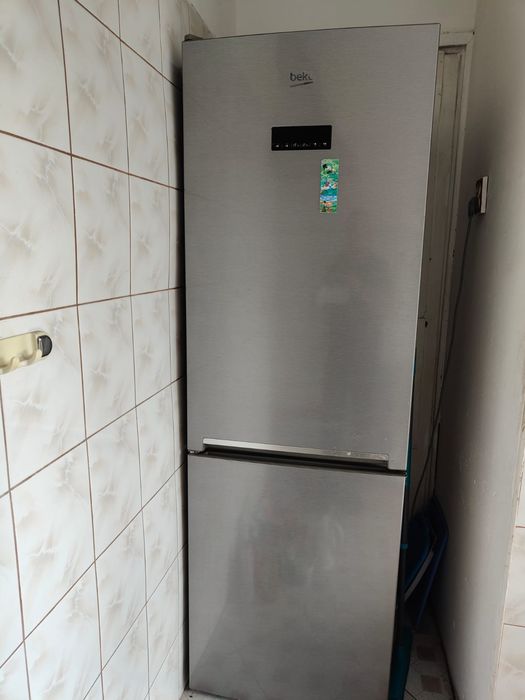 Lodówka beko 180cm